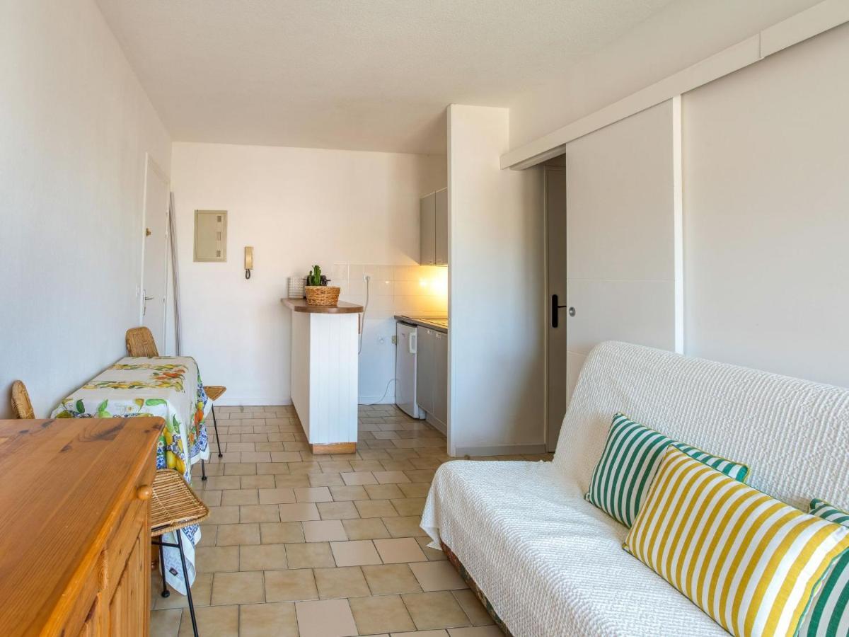Apartment Saint James-13 By Interhome Le Lavandou Exteriör bild